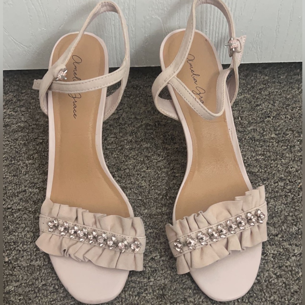 Pink heels